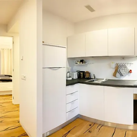 Lunalo' Dolomiti Eco Design Apartment *